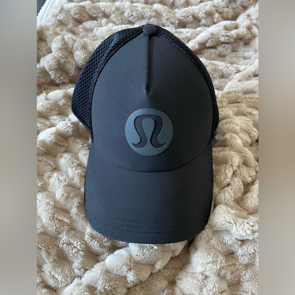 Lululemon Trucker Hat